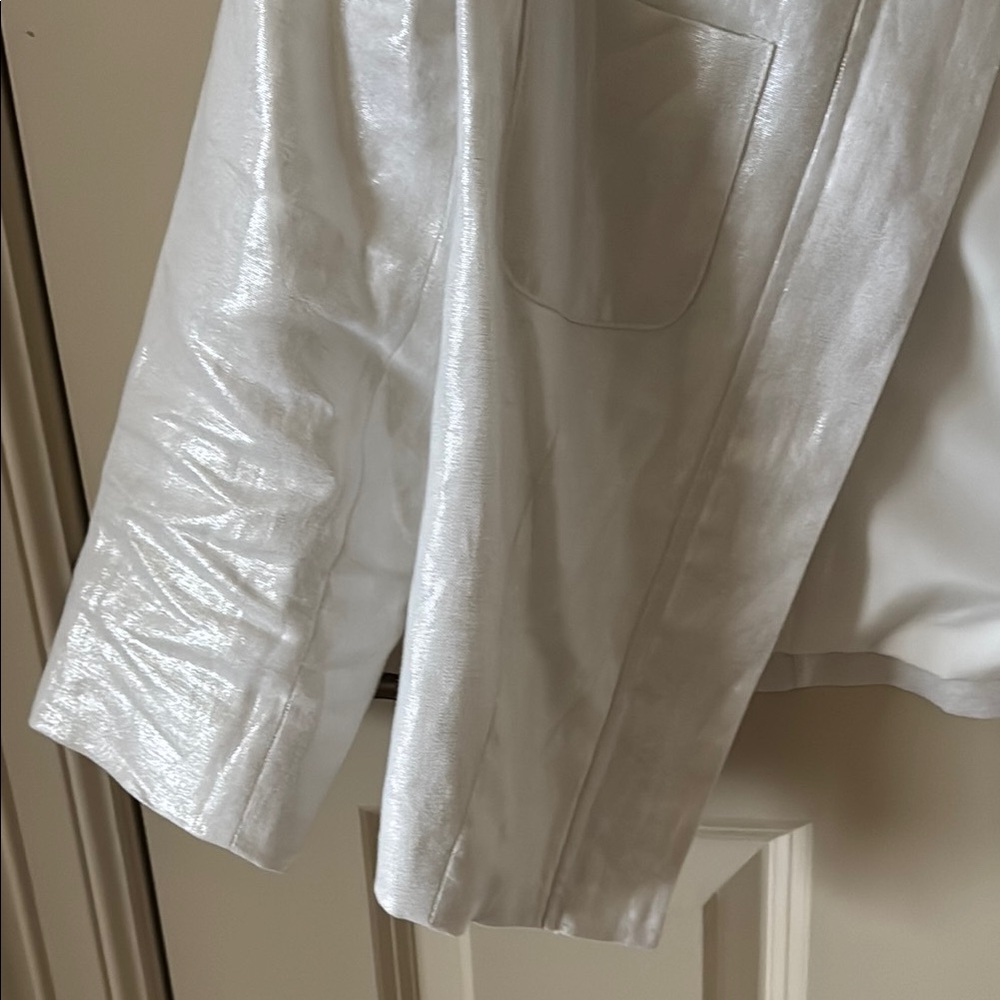 Vince Camuto Women's White Jacket Size 8 EUC - Picture 6 of 14